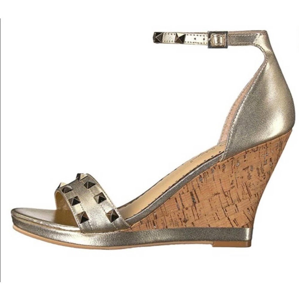 Lily Pulitzer Women's Gold Wedge Sandals